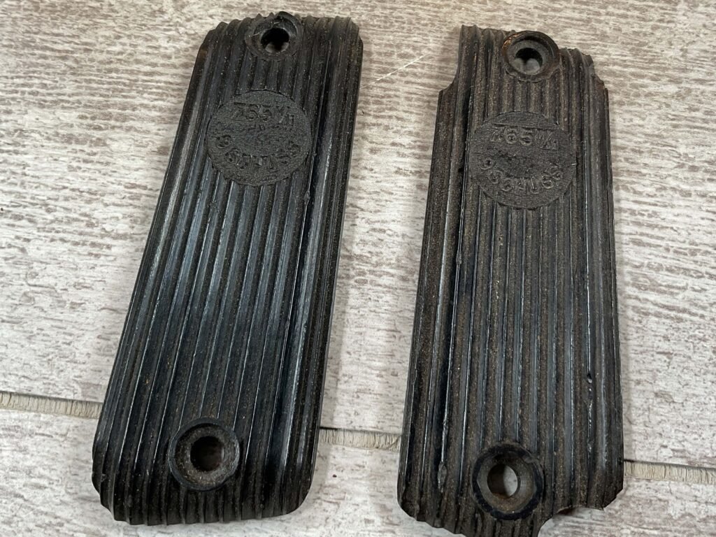 FRENCH UNIQUE MODELS 17 & KRIEGSMODELL WWII GRIPS 767 Checkpoint