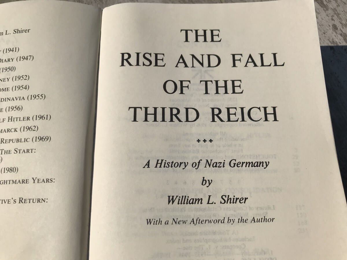 THE RISE AND FALL OF THE THIRD REICH, by: WILLIAM L. SHIRER, SOFTCOVER