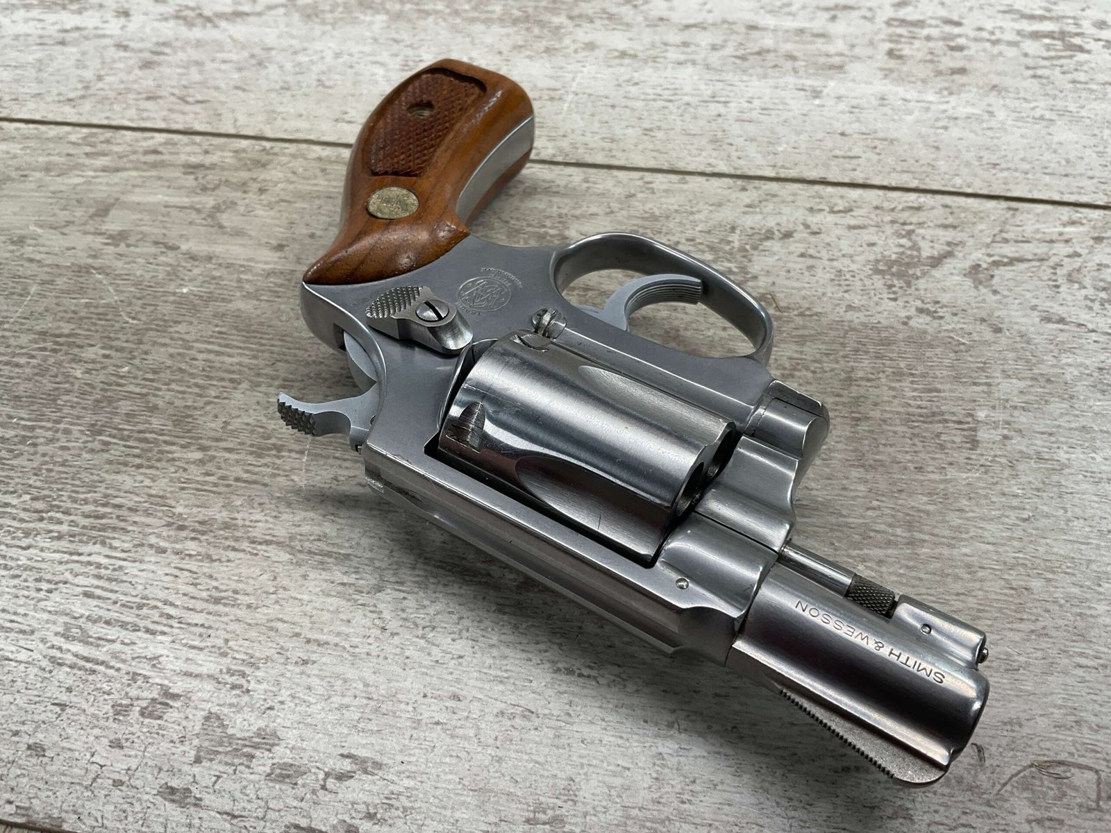 S&W MODEL 60 STAINLESS CHIEFS SPECIAL .38 - Checkpoint Charlie's
