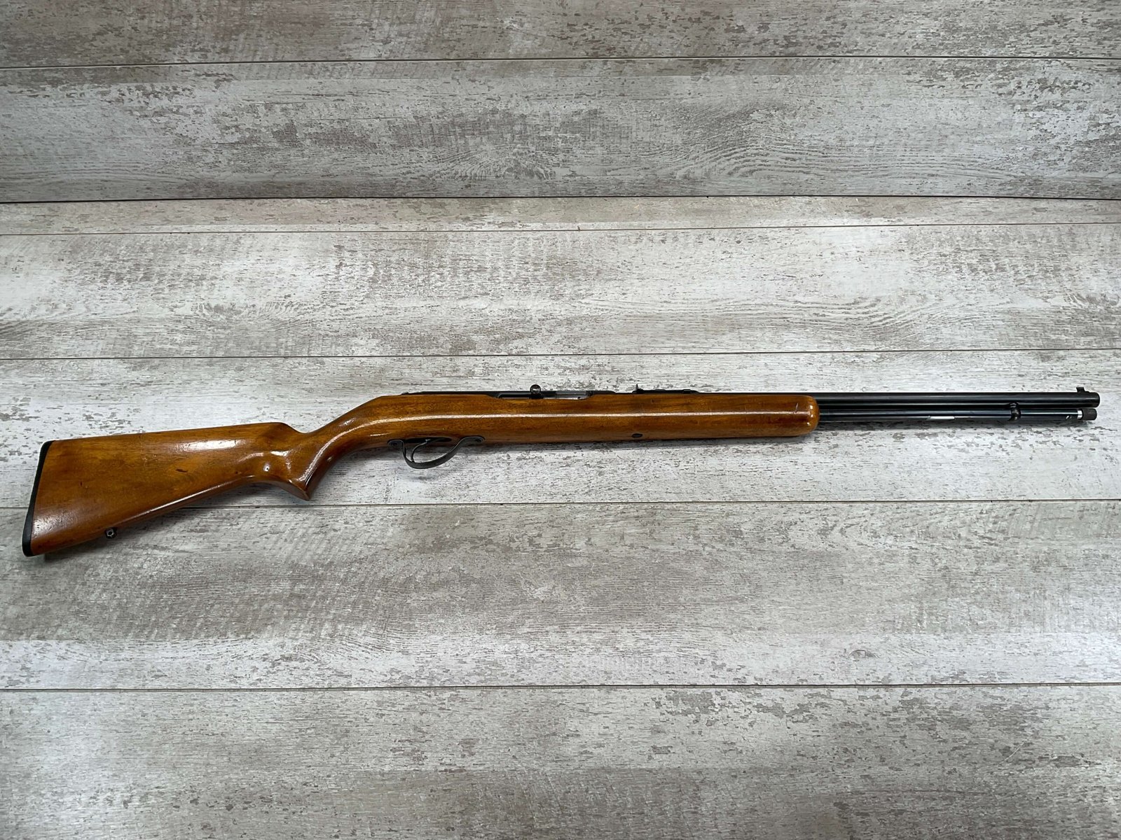 SPRINGFIELD SAVAGE ARMS MODEL 187N .22LR SEMI AUTO RIFLE #3-08013