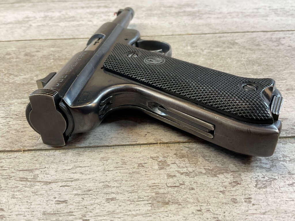 RUGER MARK I STANDARD 4 3/4" PENCIL BBL 22LR PISTOL #4-01045