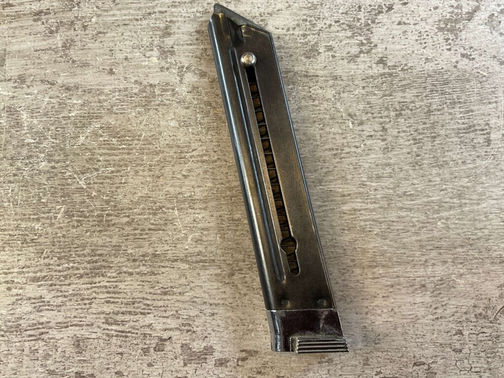 RUGER MARK I STANDARD 4 3/4" PENCIL BBL 22LR PISTOL #4-01045