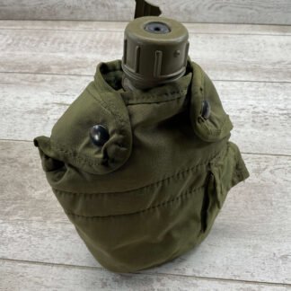 VINTAGE 1984 CANTEEN W/ COVER #4-04119-JN