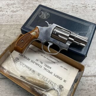 S&W MODEL 60 STAINLESS CHIEFS SPECIAL .38 SPECIAL REVOLVER, ORIGINAL BOX #4-11033-PF
