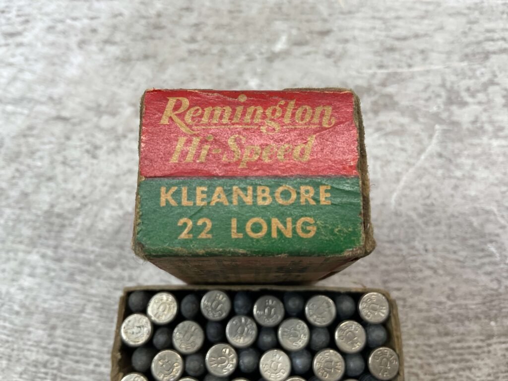REMINGTON HI-SPEED .22 LONG AMMO, KLEANBORE INDEX 1322, FULL BOX, VINTAGE #5-08574-BDH