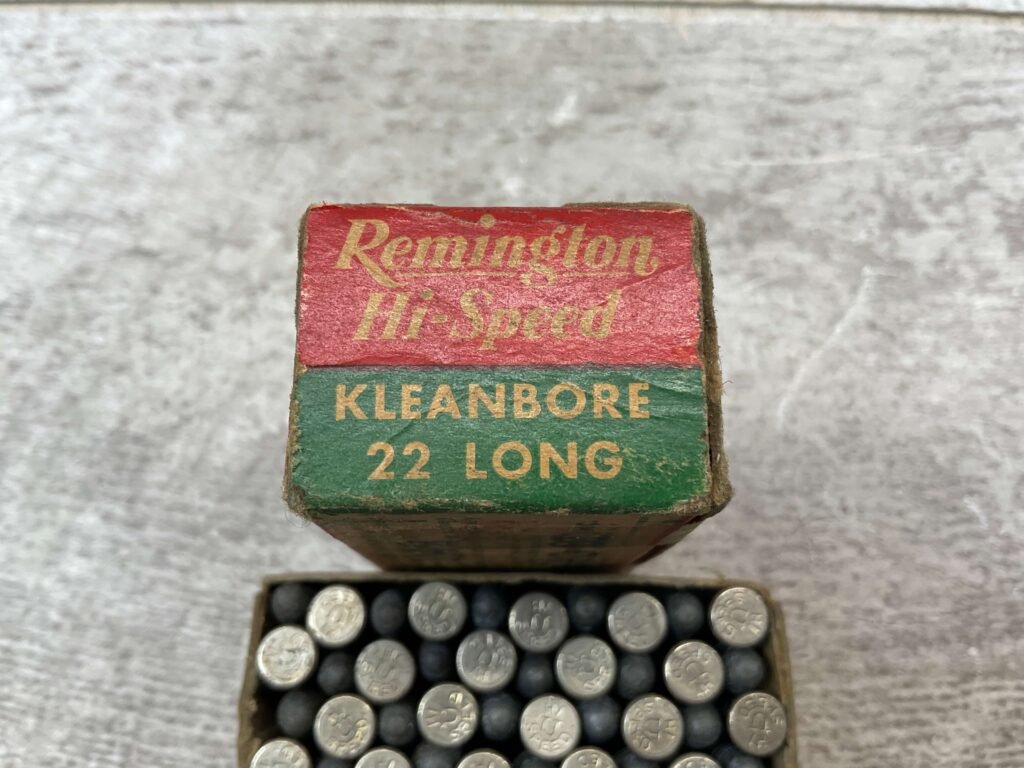 REMINGTON HI-SPEED .22 LONG AMMO, KLEANBORE INDEX 1322, FULL BOX, VINTAGE #5-08574-BDH