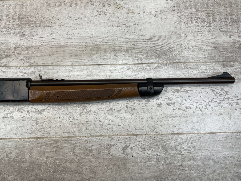 CROSMAN 766 AMERICAN CLASSIC .177 CAL AIR RIFLE, VINTAGE #5-08561-BDH