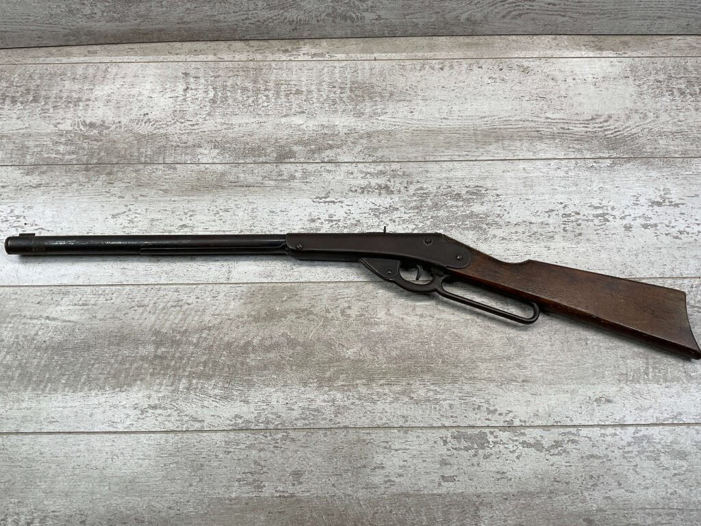 DAISY MODEL 27, 500 SHOT AIR RIFLE, VINTAGE #5-08047-PF