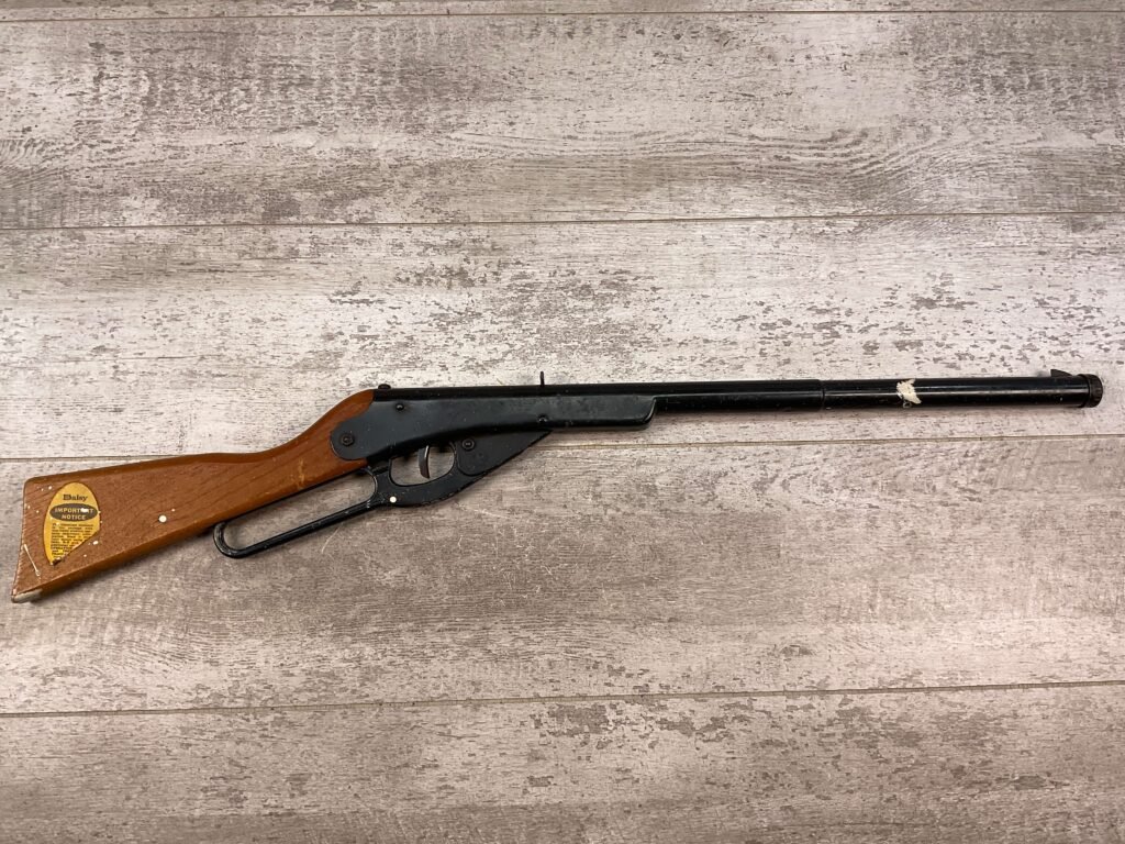 DAISY HEDDON MODEL 102, 350 SHOT AIR RIFLE, VINTAGE #5-08048-PF