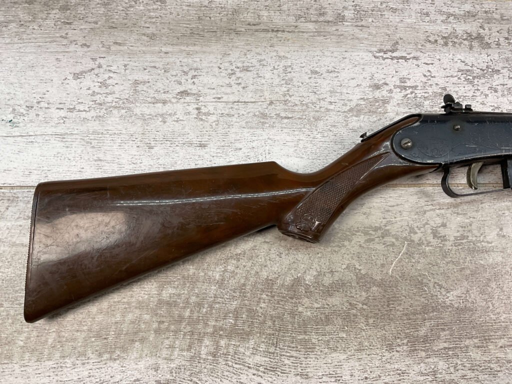 DAISY MODEL NO. 25 ENGRAVED AIR RIFLE, VINTAGE #5-08051-PF