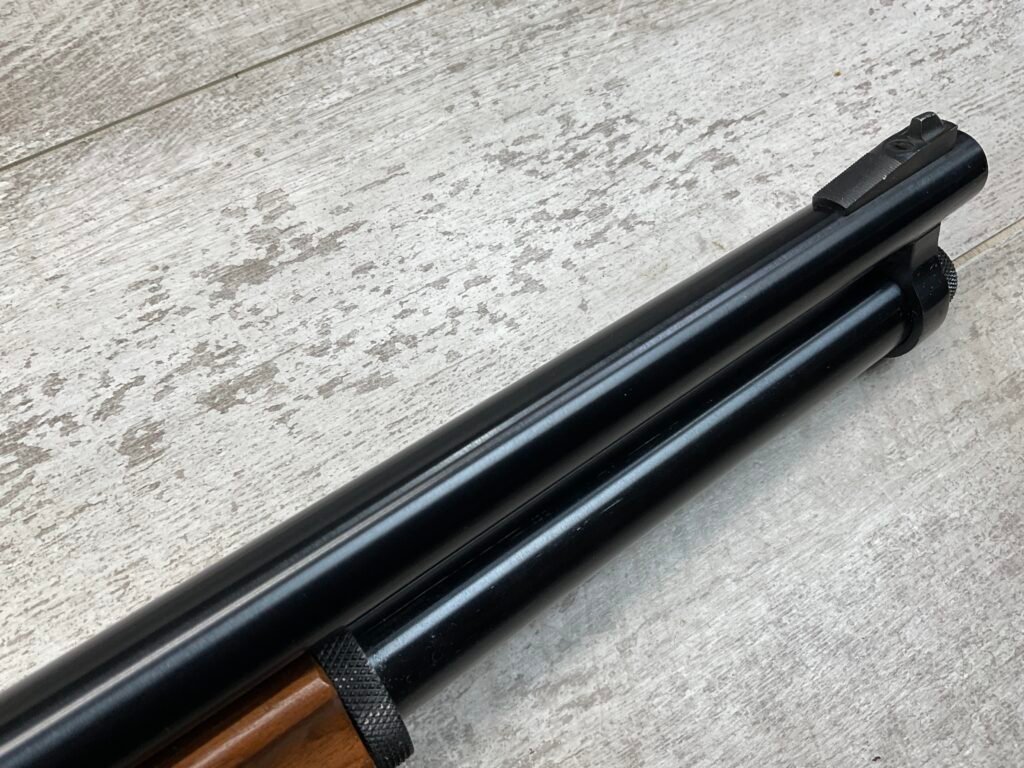 SMITH & WESSON MODEL 916.A TRENCH STYLE 12 GA PUMP SHOTGUN #5-08911
