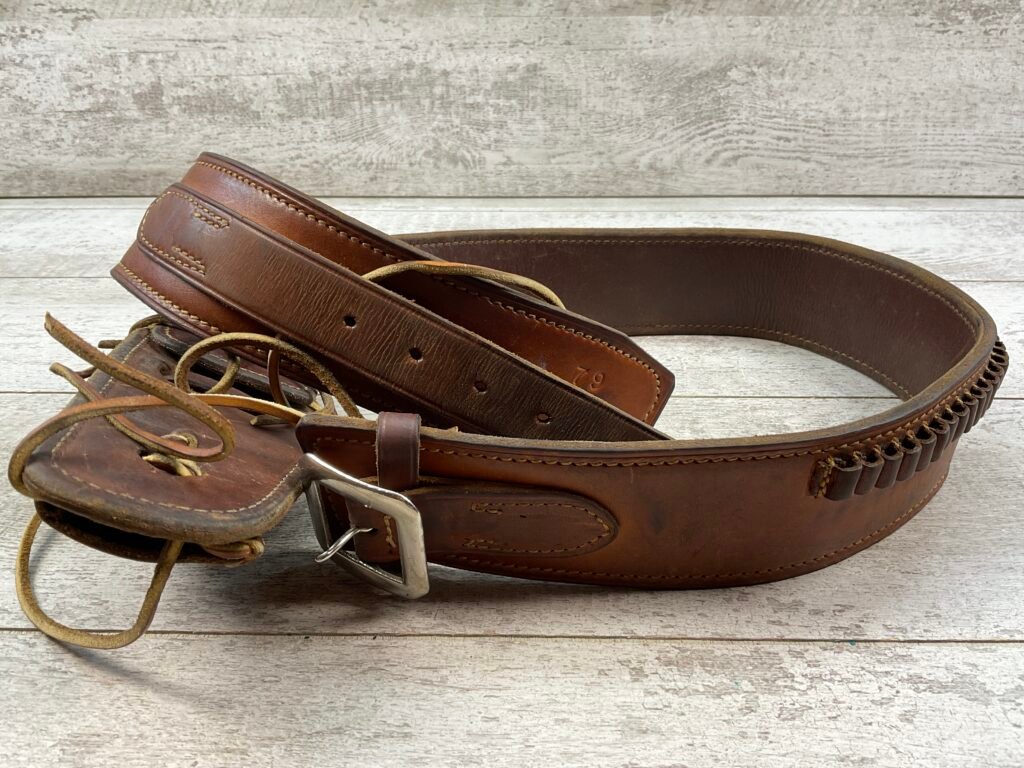 LAWRENCE 79 / 510 MARKED BROWN LEATHER HOLSTER #5-08923