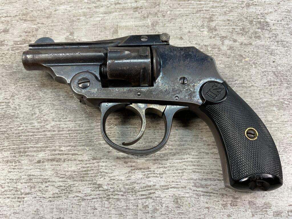 US REVOLVER 32 TOP BREAK HAMMERLESS DA REVOLVER #5-08909