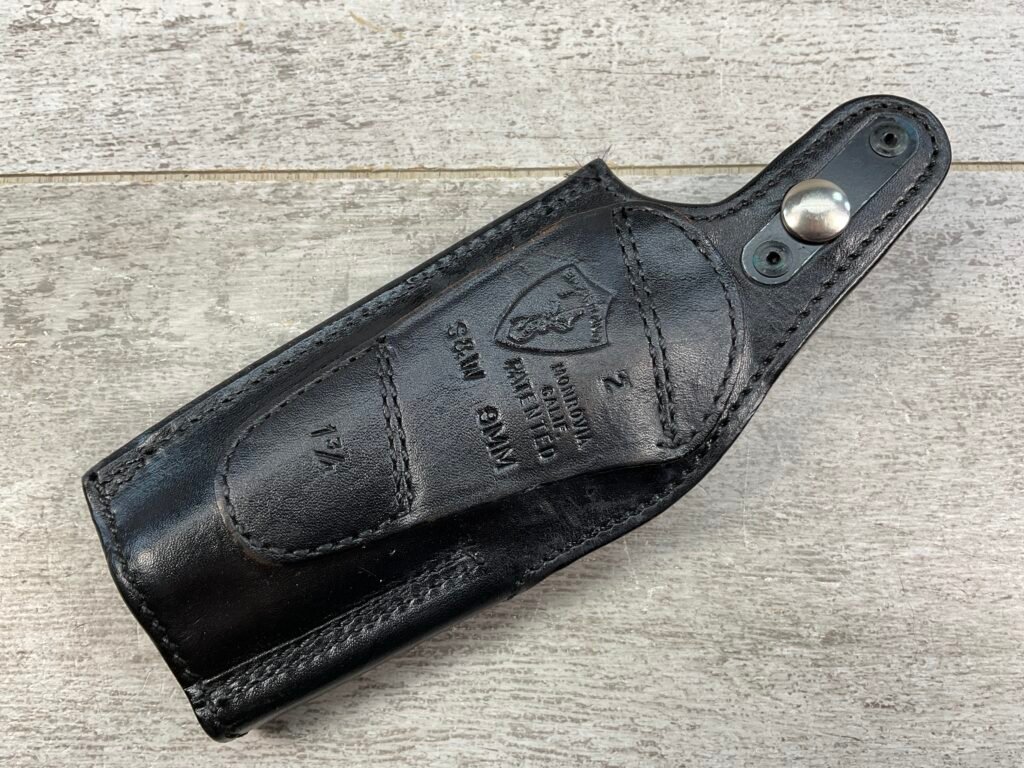 SAFARILAND BLACK LEATHER HOLSTER #2 BASKETWEAVE S&W 9MM 1 3/4 #5-08924