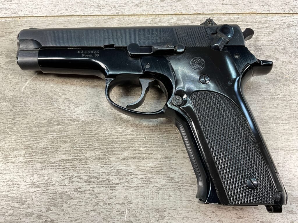 SMITH & WESSON S&W MODEL 59 9MM SEMI AUTO PISTOL #5-10507