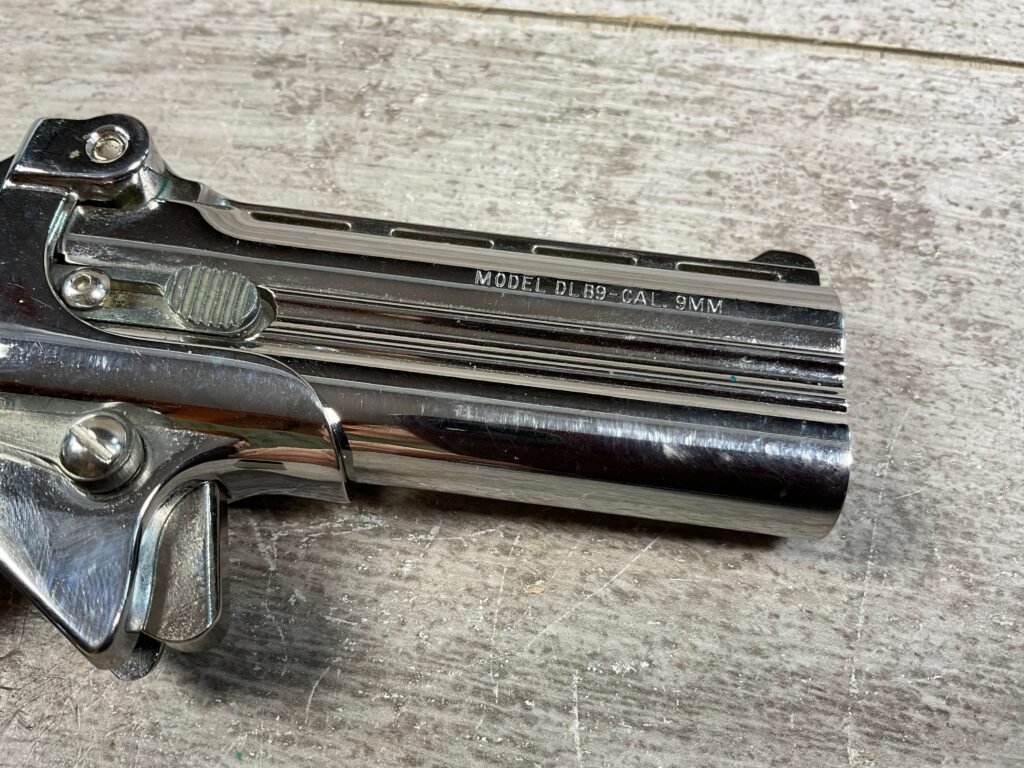 DAVIS INDUSTRIES DLB-9 CHROME 9MM DERINGER PISTOL #5-10500