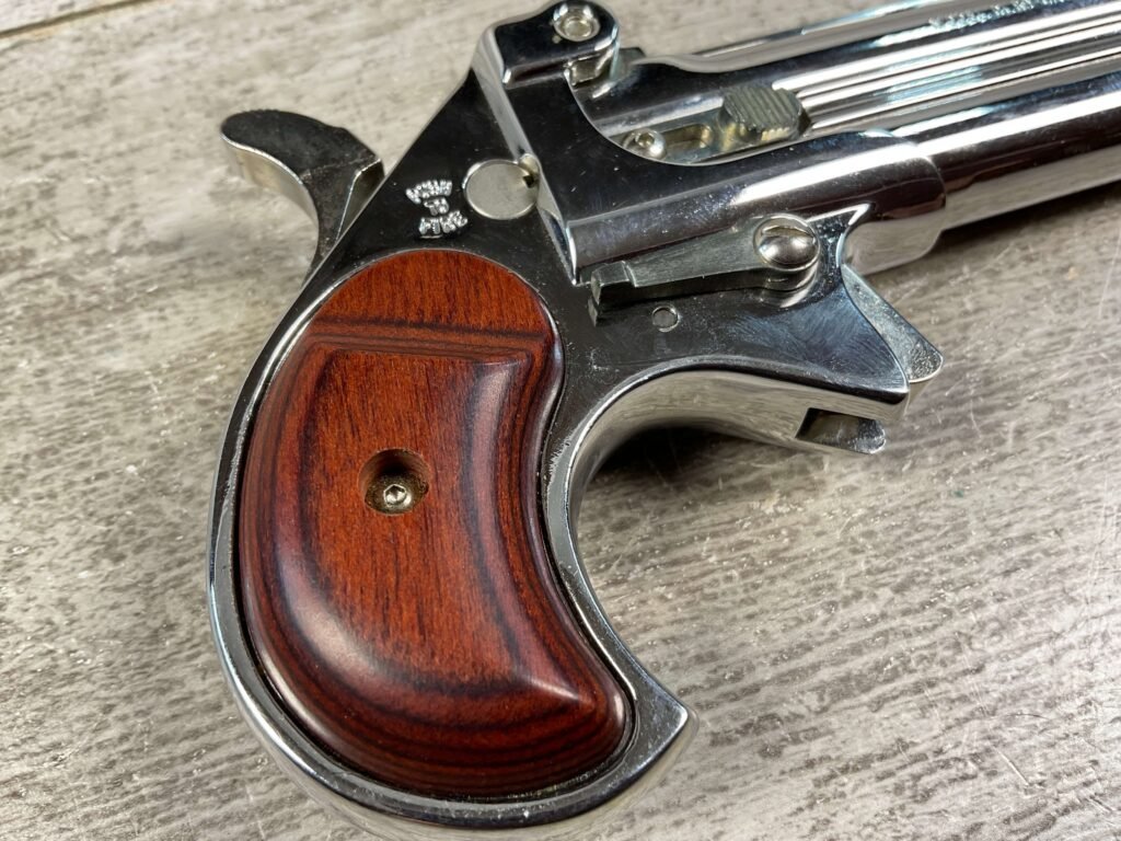 DAVIS INDUSTRIES DLB-9 CHROME 9MM DERINGER PISTOL #5-10500