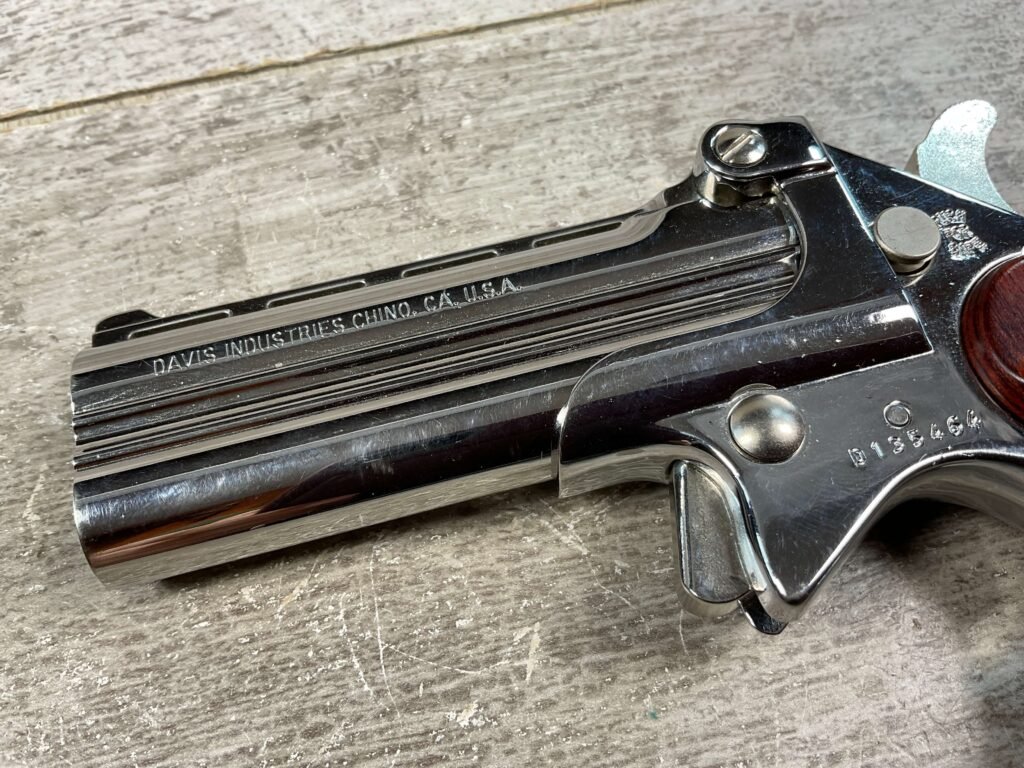 DAVIS INDUSTRIES DLB-9 CHROME 9MM DERINGER PISTOL #5-10500