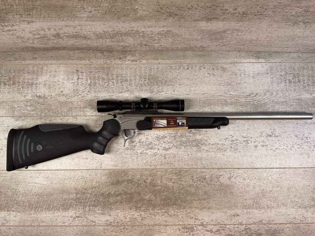 THOMPSON CENTER ARMS ENCORE 6.5 CREEDMORE SINGLE SHOT BREAK ACTION RIFLE W/LEUPOLD SCOPE, JAMES EARL JONES COLLECTION #5-10709