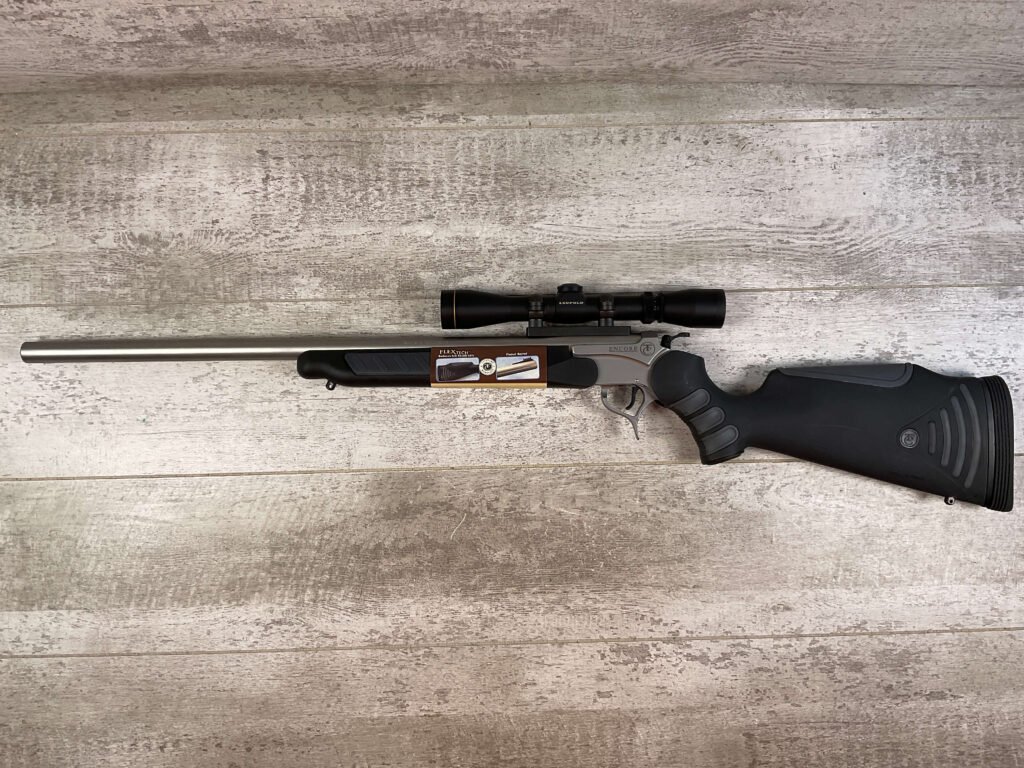 THOMPSON CENTER ARMS ENCORE 6.5 CREEDMORE SINGLE SHOT BREAK ACTION RIFLE W/LEUPOLD SCOPE, JAMES EARL JONES COLLECTION #5-10709