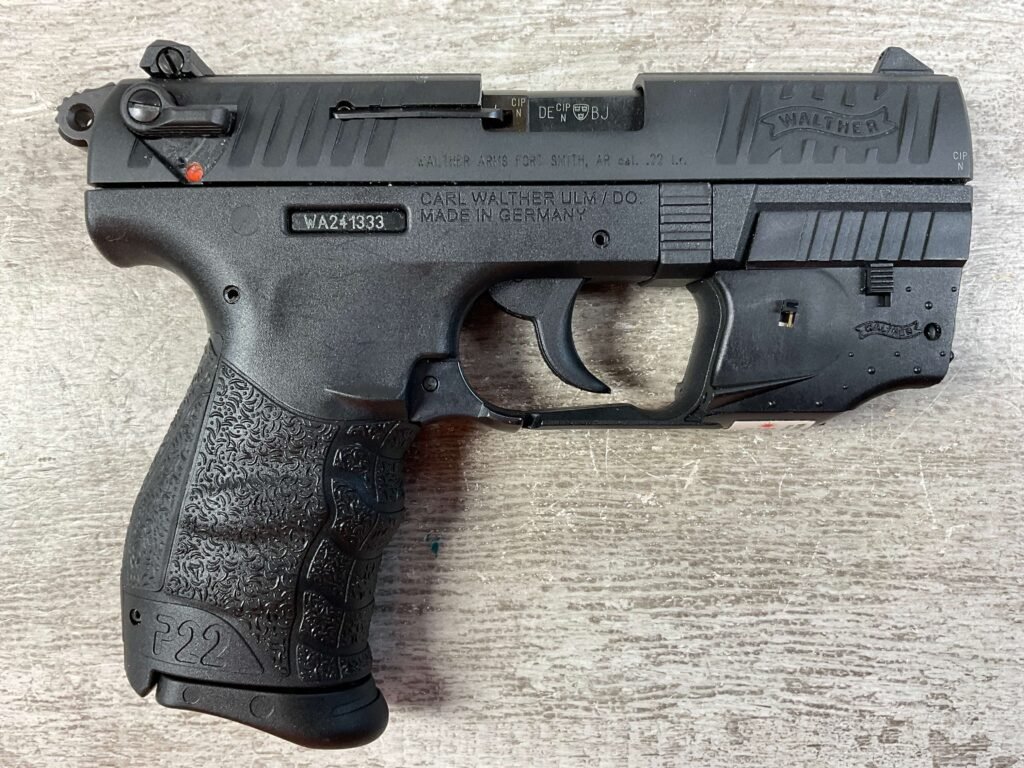 WALTHER P22Q .22LR 10-RD SA/DA SEMI AUTO PISTOL, W/ LASER #5-10997