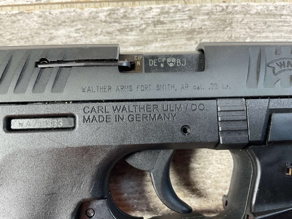 WALTHER P22Q .22LR 10-RD SA/DA SEMI AUTO PISTOL, W/ LASER #5-10997