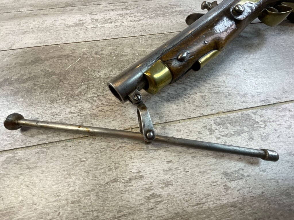 EAST INDIA CO. 1813 FLINTLOCK .69 CAL PISTOL, ANTIQUE #5-05965-AG