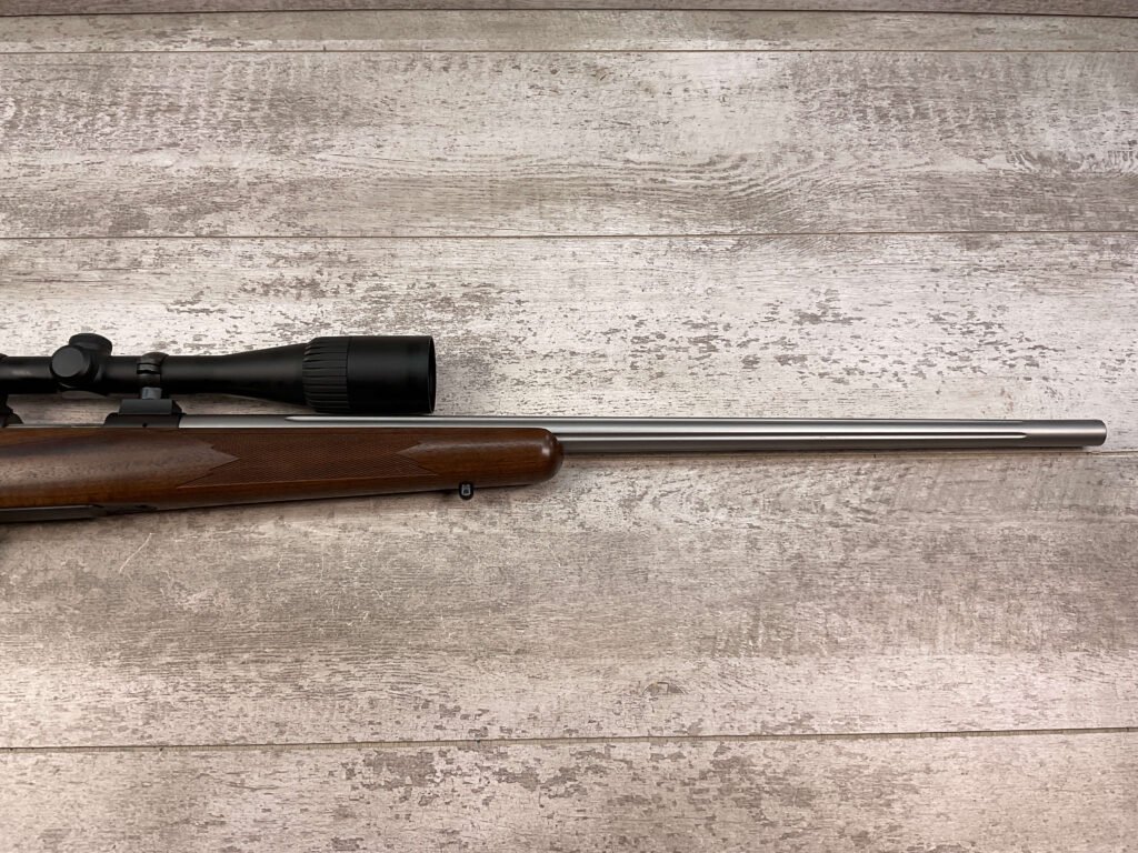 KIMBER 84M .223CAL LONGMAST CLASSIC BOLT ACTION RIFLE W/SCOPE #5-09506