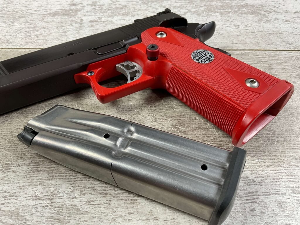 BRILEY BLS 9MM 2011 CUSTOM SEMI AUTO PISTOL, JAMES EARL JONES COLLECTION #5-10750