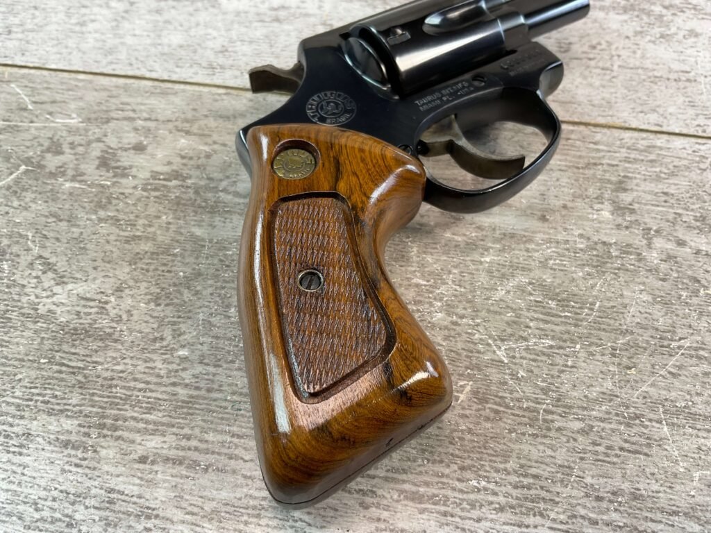 TAURUS MODEL 85 2 1/8" BBL .38 S&W SPL REVOLVER, JAMES EARL JONES COLLECTION #5-10758