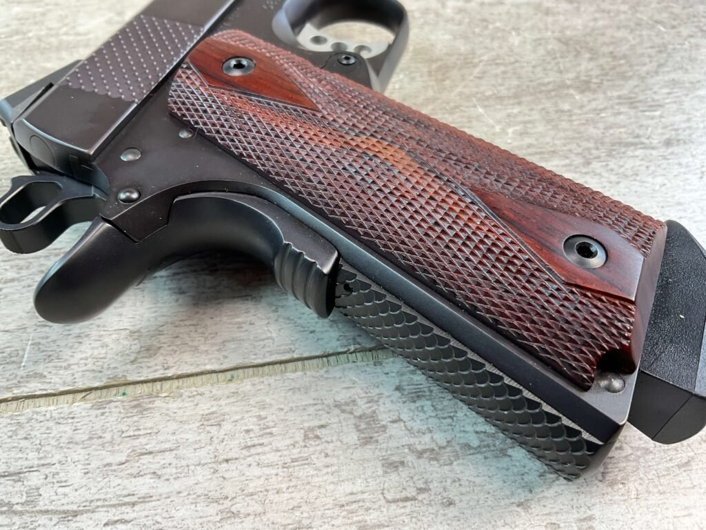 ED BROWN 1911 KOBRA .45 ACP CUSTOM SEMI AUTO PISTOL, JAMES EARL JONES COLLECTION, LIKE NEW #5-10787