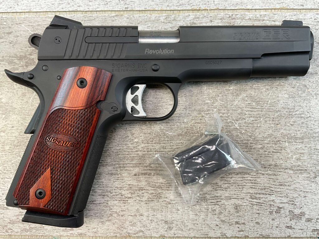 SIG SAUER 1911 GSR REVOLUTION .45 ACP SEMI AUTO PISTOL, JAMES EARL JONES COLLECTION #5-10792