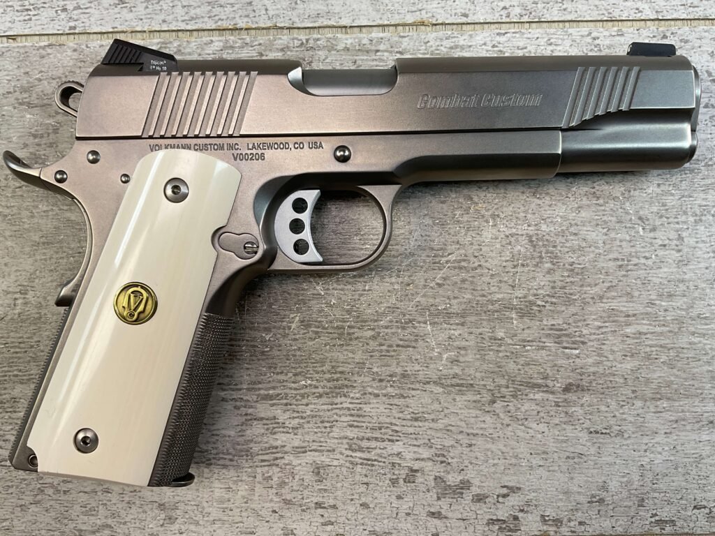 VOLKMANN CUSTOM INC COMBAT CUSTOM .45 ACP CUSTOM SEMI AUTO PISTOL, JAMES EARL JONES COLLECTION, LIKE NEW #5-10788