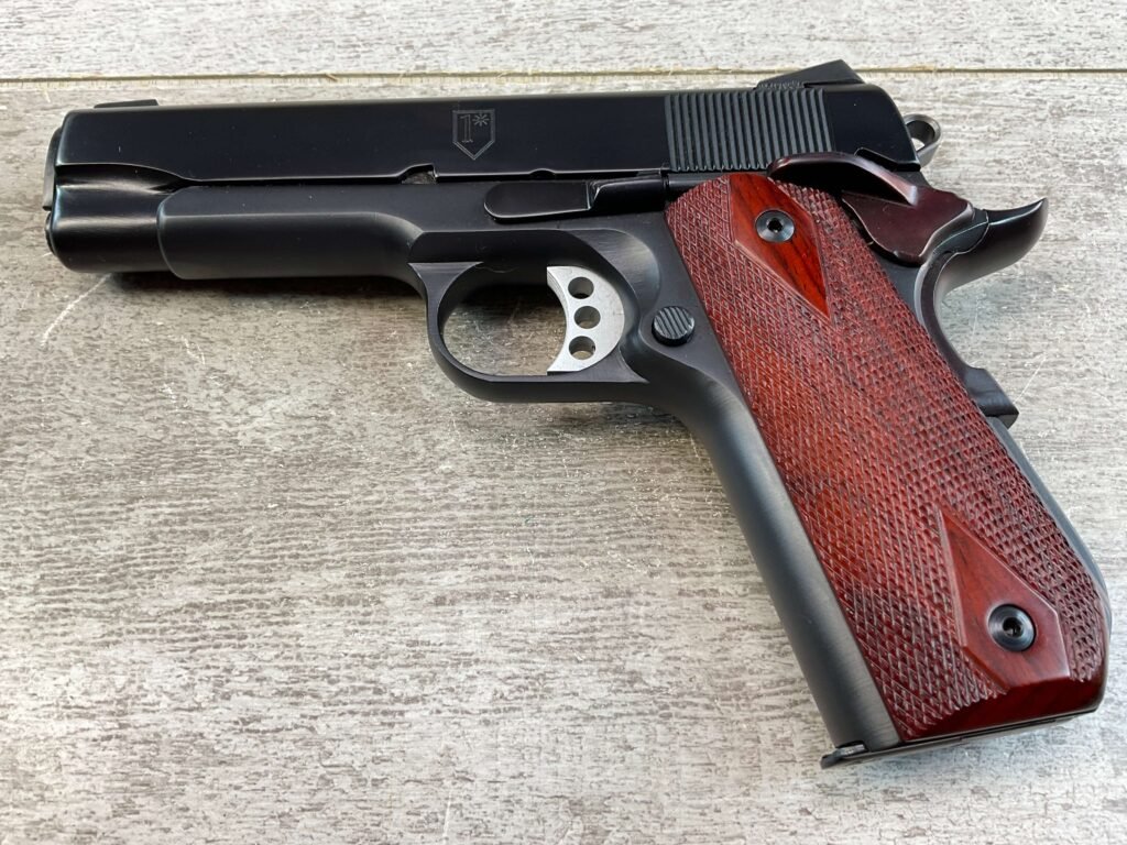 SPRINGFIELD ARMORY / KASE REEDER CUSTOM 1 ASTERISK (1*) 9MM SEMI AUTO PISTOL, JAMES EARL JONES COLLECTION #5-10786