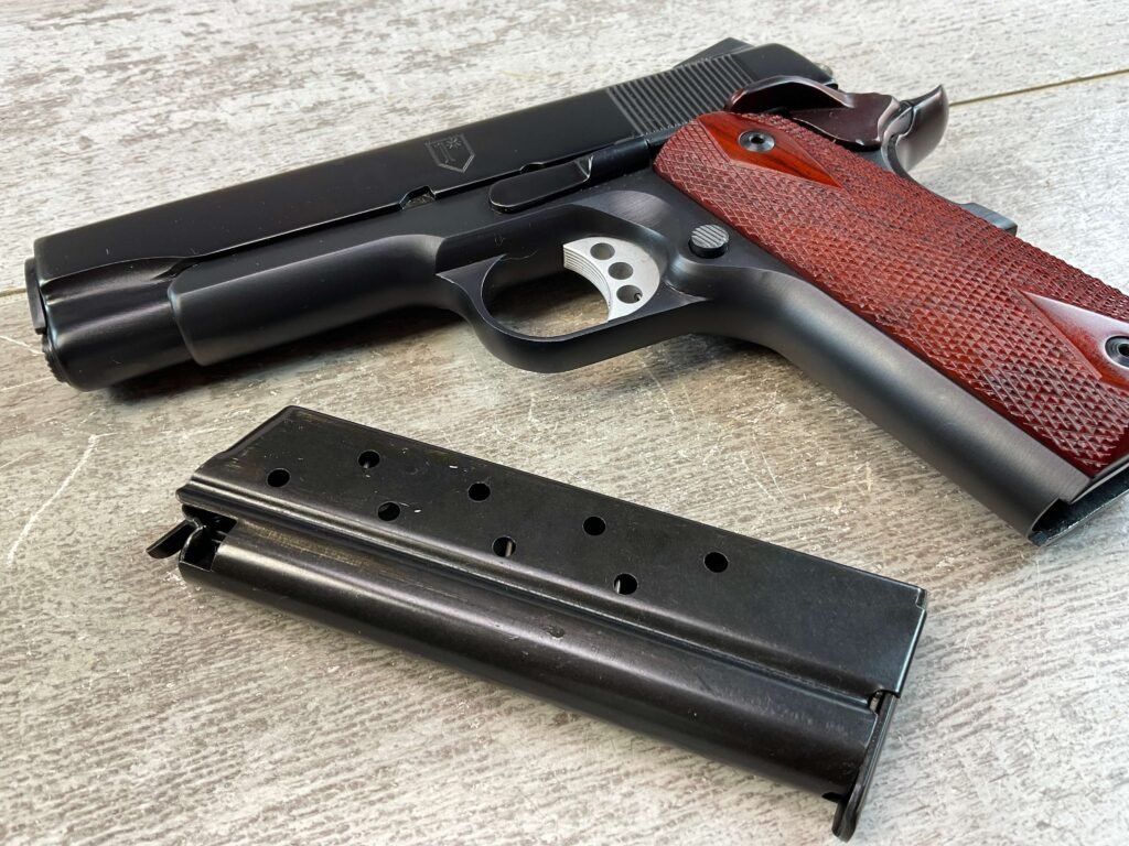 SPRINGFIELD ARMORY / KASE REEDER CUSTOM 1 ASTERISK (1*) 9MM SEMI AUTO PISTOL, JAMES EARL JONES COLLECTION #5-10786