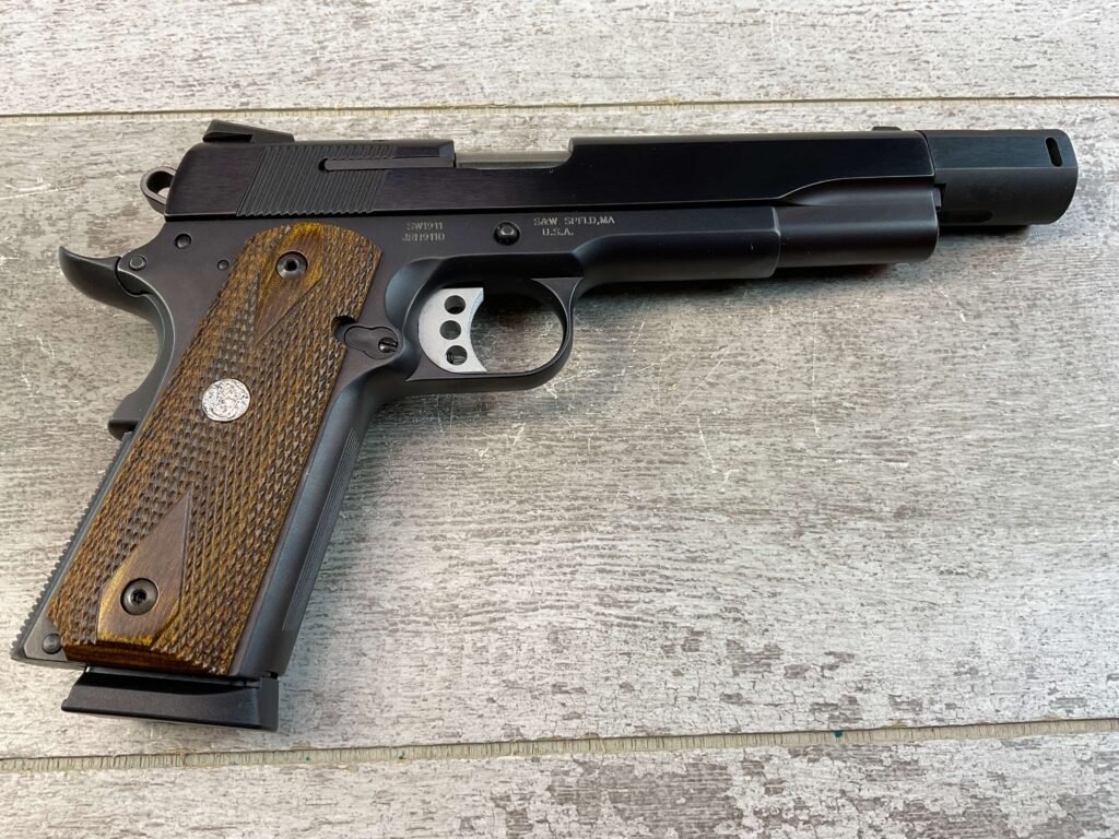 SMITH & WESSON S&W SW1911 400 COR-BON SEMI AUTO PISTOL, JAMES EARL JONES COLLECTION, LIKE NEW #5-10805