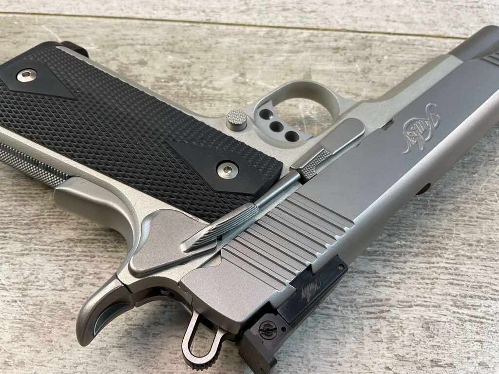 KIMBER RIMFIRE TARGET 1911 .17 MACH 2 SEMI AUTO PISTOL, JAMES EARL JONES COLLECTION, LIKE NEW #5-10807