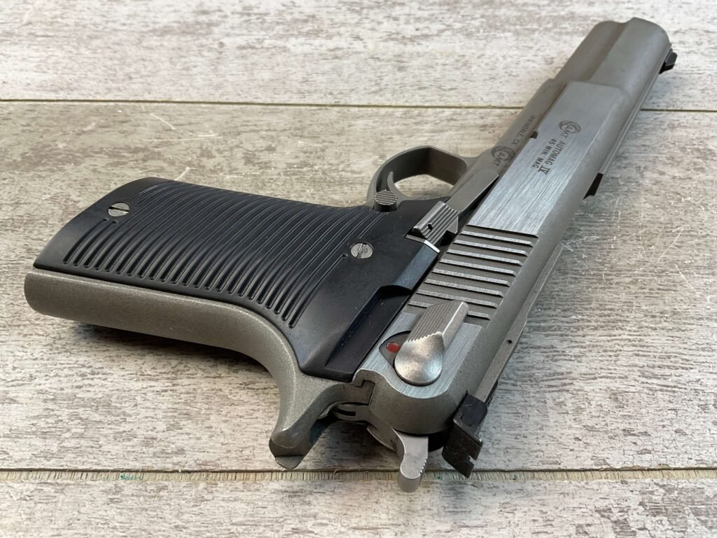 AMT AUTO MAG IV 45 WIN MAG STAINLESS SEMI AUTO PISTOL, JAMES EARL JONES COLLECTION #5-10814