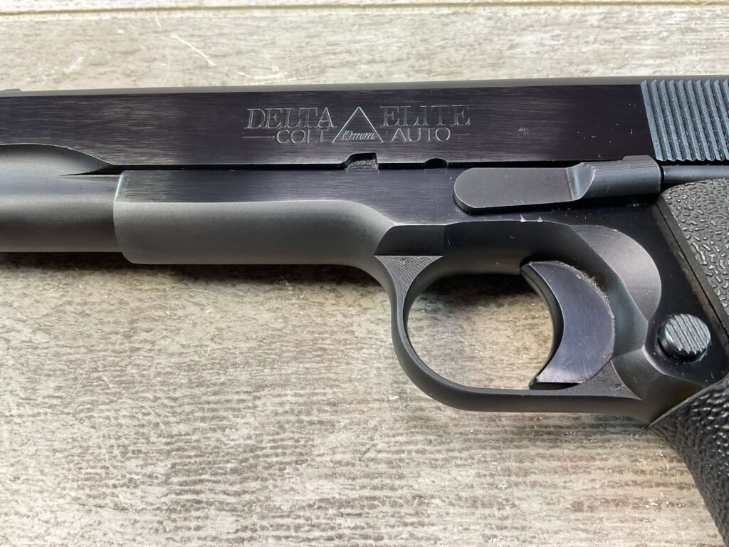 COLT DELTA ELITE 10MM SEMI AUTO PISTOL, JAMES EARL JONES COLLECTION #5-10816