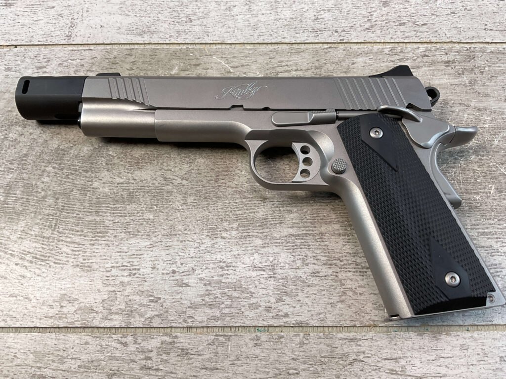 KIMBER STIANLESS II 9X25 SEMI AUTO PISTOL, JAMES EARL JONES COLLECTION #5-10817