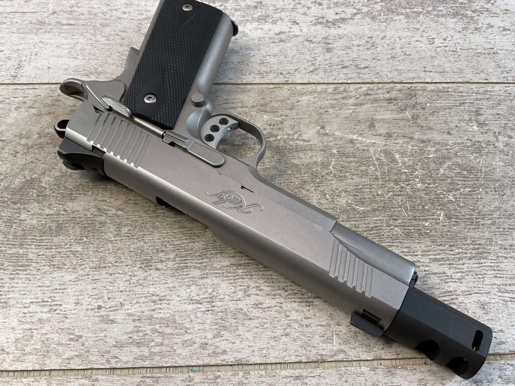 KIMBER STIANLESS II 9X25 SEMI AUTO PISTOL, JAMES EARL JONES COLLECTION #5-10817