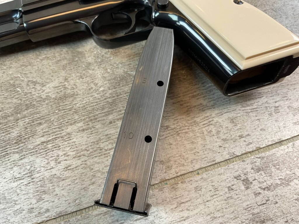 BROWNING HI POWER .40 S&W PISTOL, JAMES EARL JONES COLLECTION #5-10823