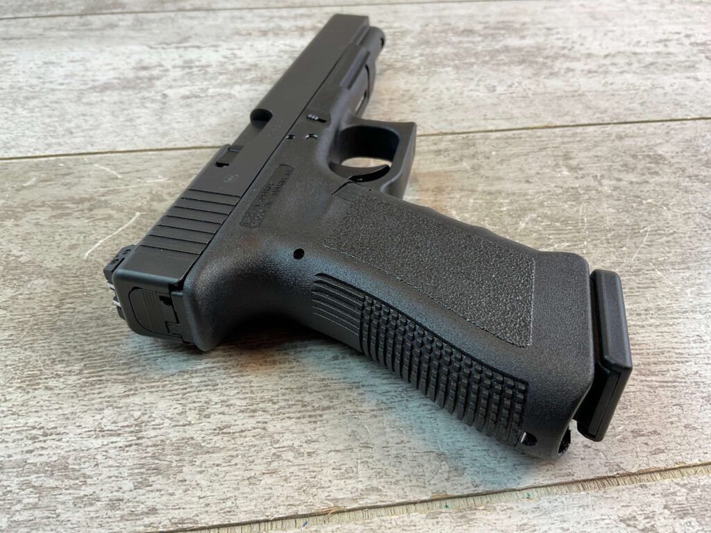 GLOCK 24 GEN 2 .40 CAL SEMI AUTO PISTOL, JAMES EARL JONES COLLECTION #5-10826