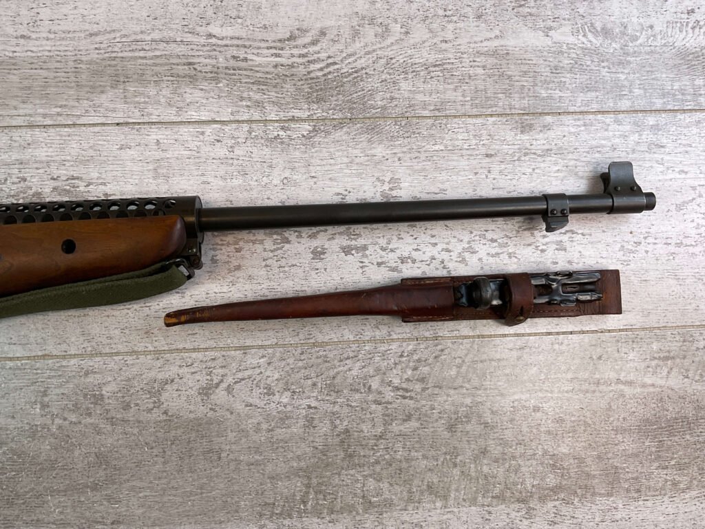 JOHNSON AUTOMATICS MODEL 1941 .30-06 CAL MILITARY RIFLE, JAMES EARL JONES COLLECTION, NEAR NEW W/ BAYONET #5-11006