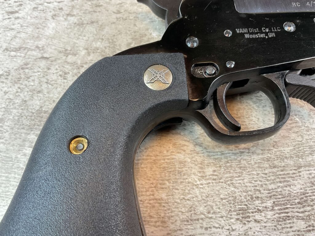 REXIO RC 4/10 SINGLE BARREL 45LC/.410GA PISTOL, JAMES EARL JONES COLLECTION #5-10839