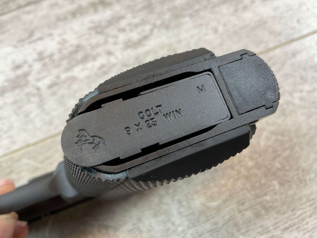 COLT GOVT MODEL 1911A1 MKIV SERIES 80 9X23 WIN SEMI AUTO PISTOL, JAMES EARL JONES COLLECTION #5-10852