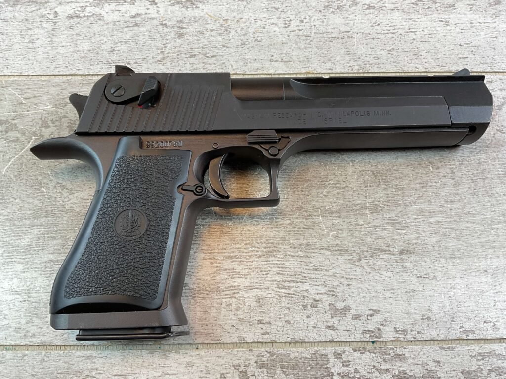 MAGNUM RESEARCH DESERT EAGLE .50 AE SEMI AUTO PISTOL, JAMES EARL JONES COLLECTION #5-10854