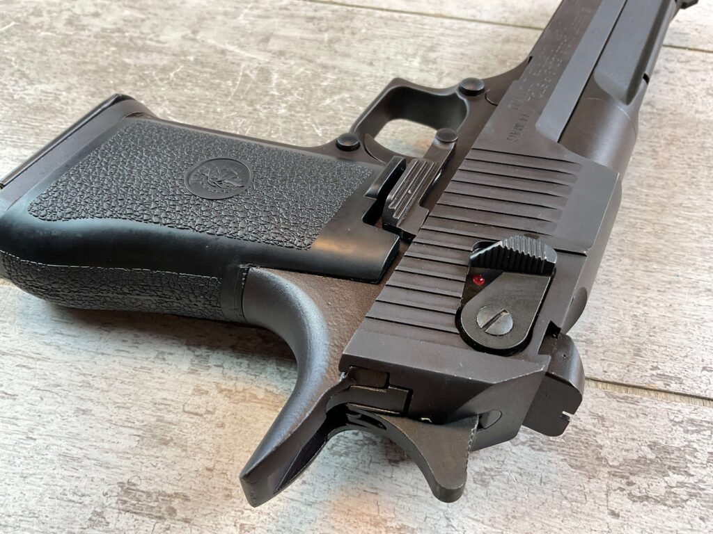 MAGNUM RESEARCH DESERT EAGLE .50 AE SEMI AUTO PISTOL, JAMES EARL JONES COLLECTION #5-10854