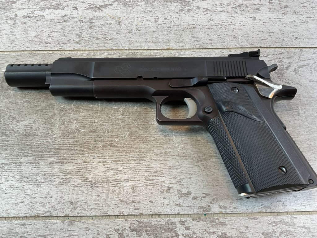 L.A.R. MANUFACTURING GRIZZLY MARK I .45 WIN MAG SEMI AUTO PISTOL, JAMES EARL JONES COLLECTION, RARE #5-10855