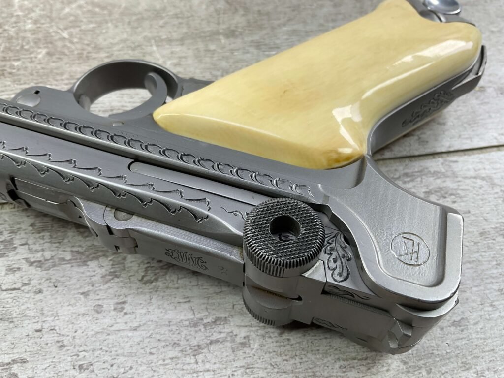 DWM LUGER P08 9MM SEMI AUTO PISTOL, CUSTOM ENGRAVED, JAMES EARL JONES COLLECTION #5-10863